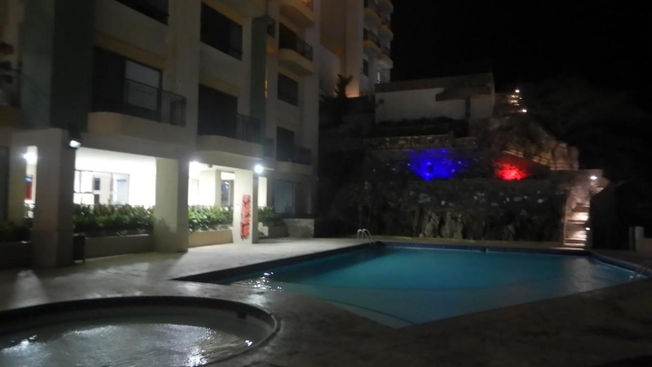 Apartamento Rodadero Mágico Frente Al Mar *