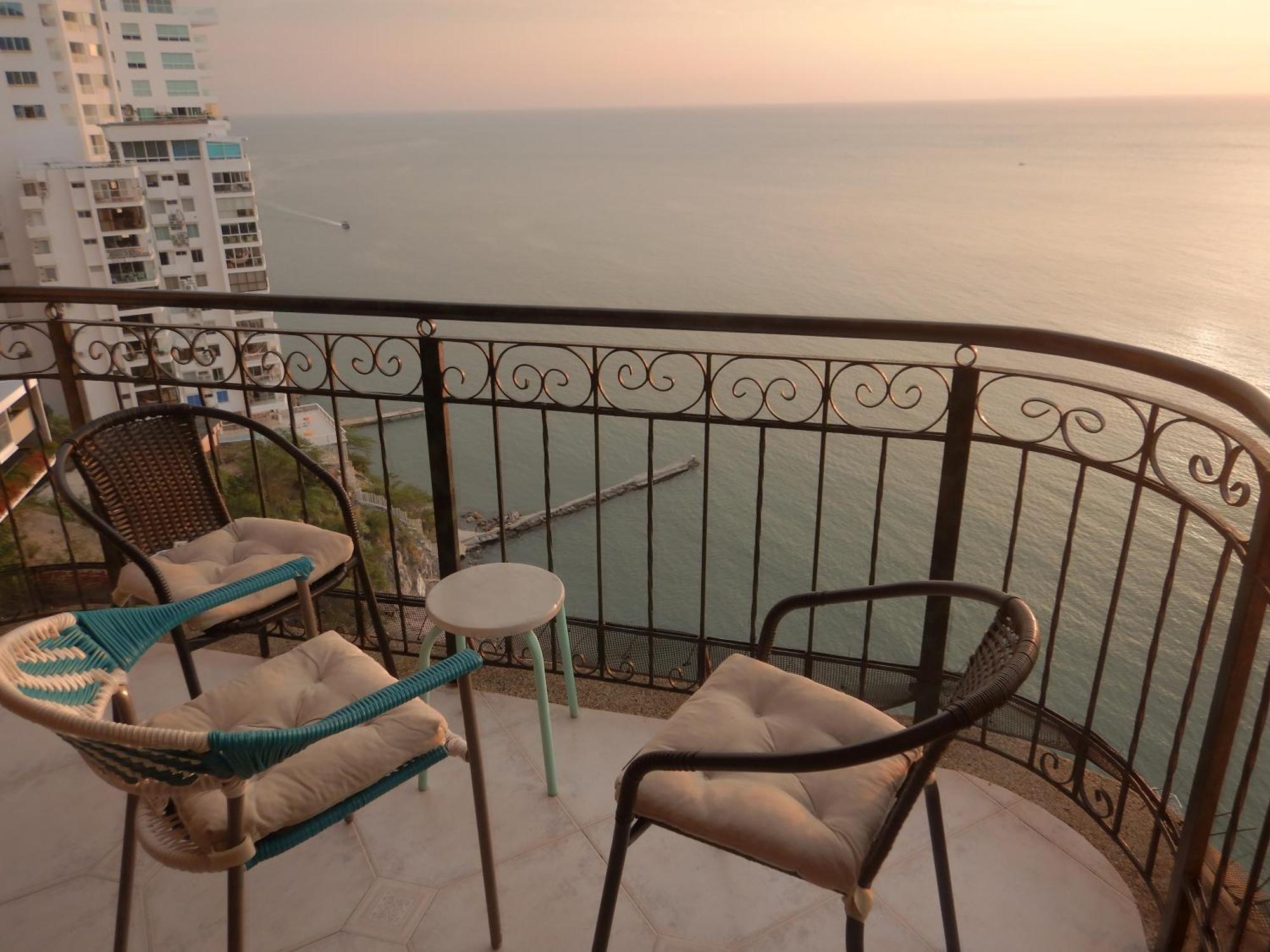 Rodadero Mágico Frente Al Mar Apartamento *