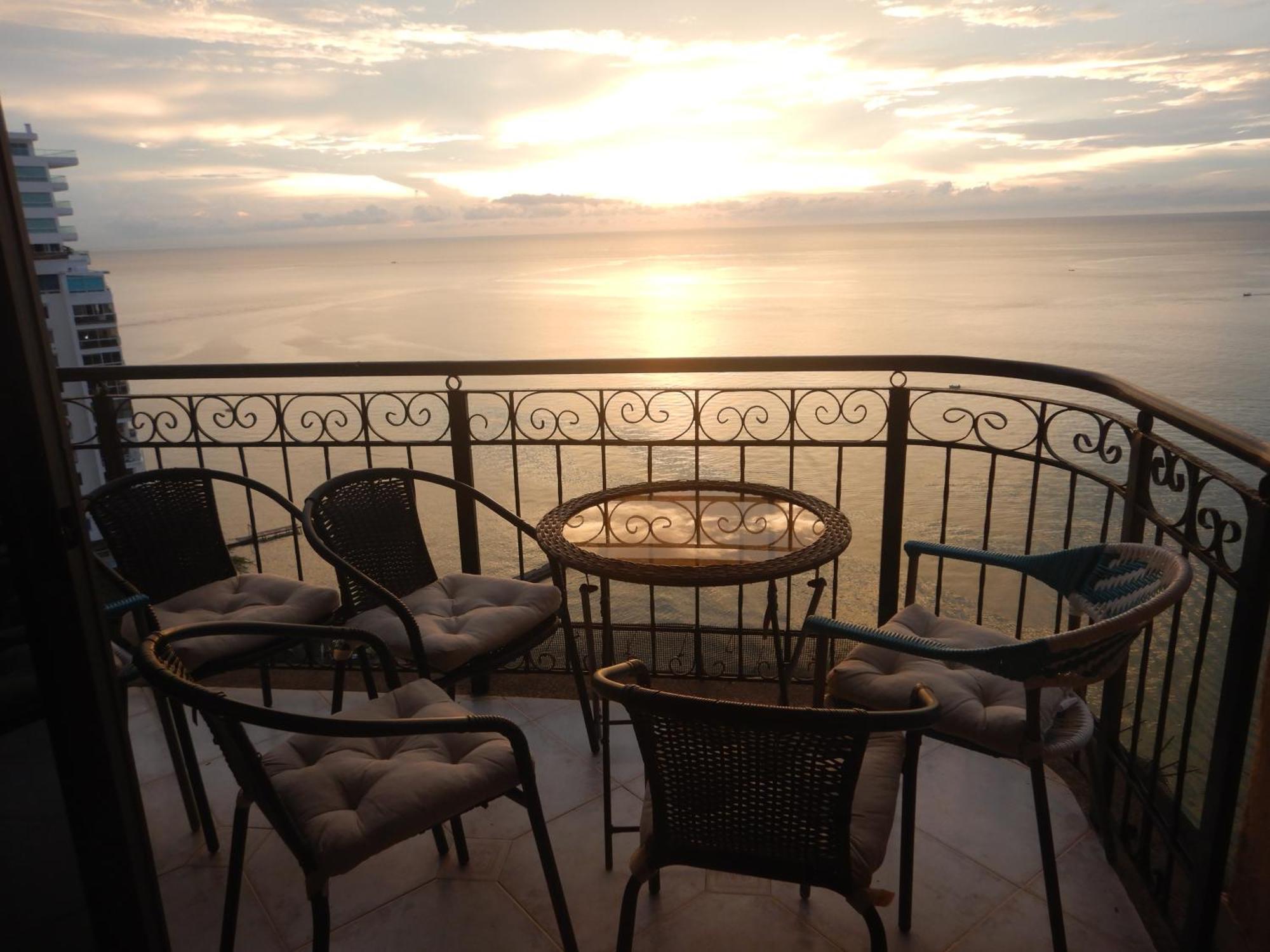 Apartamento Rodadero Mágico Frente Al Mar